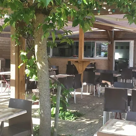 Hotel Logis Hotel Restaurant Cruzel Maurs