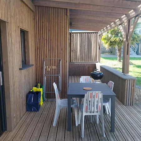 מלון Logis Restaurant Cruzel 2*