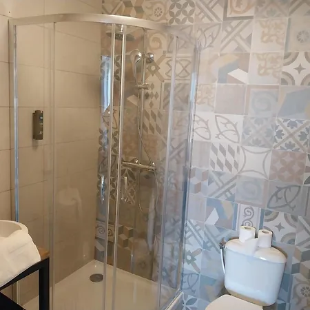 Logis Restaurant Cruzel 2* Maurs