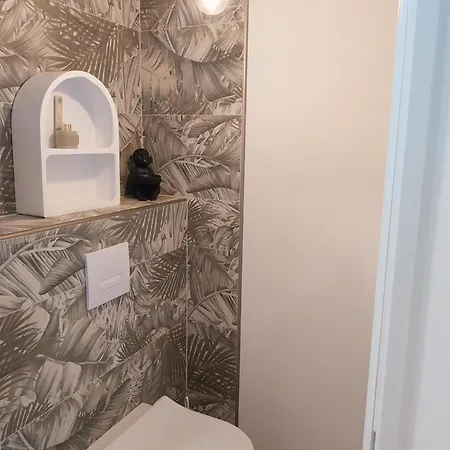 Logis Restaurant Cruzel Hotel 2*