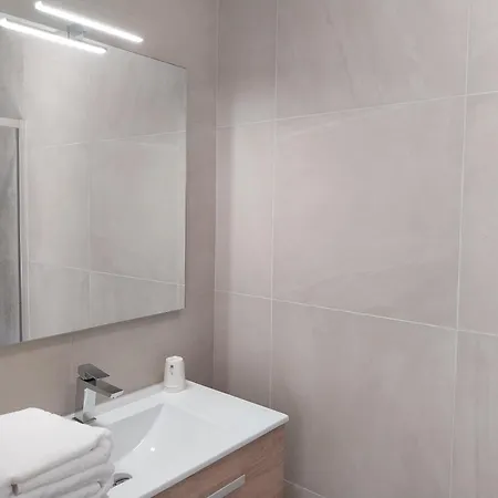 Logis Restaurant Cruzel Maurs