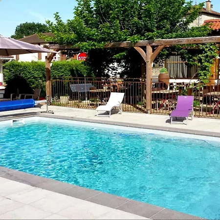 Logis Hotel Restaurant Cruzel 2* Maurs